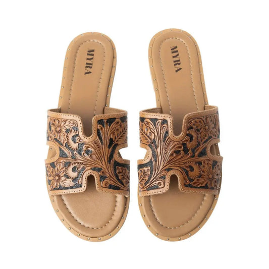 Carmina Anne Sandals In Black - Imperfectly Perfect Boutique