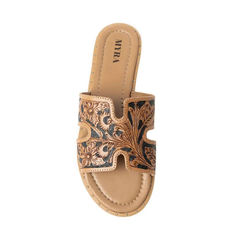 Carmina Anne Sandals In Black - Imperfectly Perfect Boutique