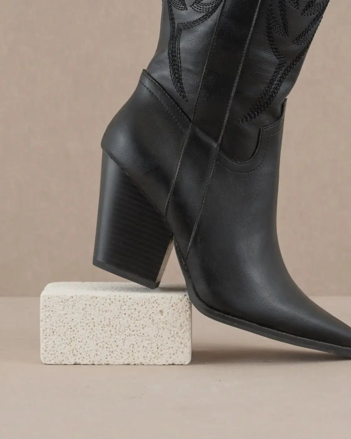 Cheyenne Knee High Western Boots - Black Oasis Society