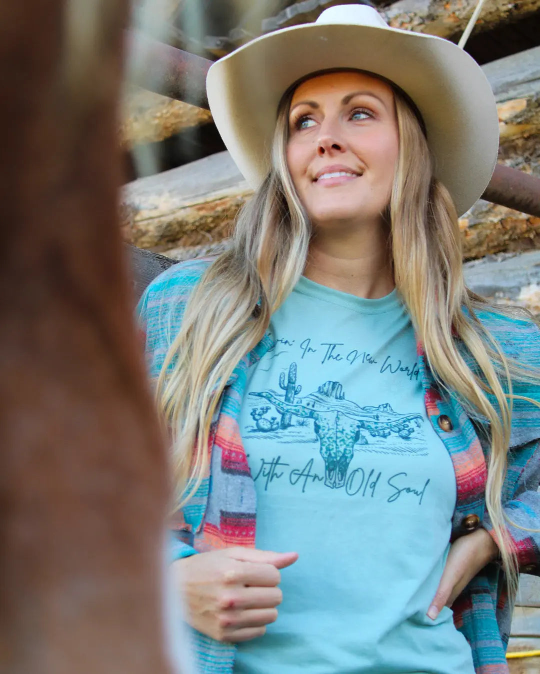 Livin in the New World With an Old Soul Graphic Tee - Imperfectly Perfect Boutique